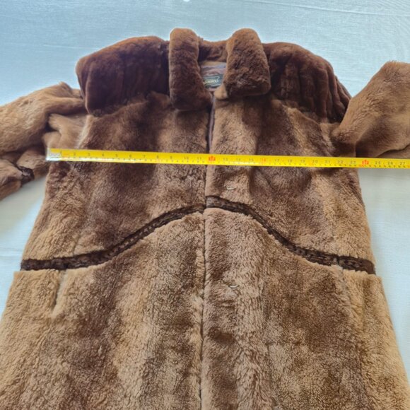 Vintage Gerard Samuel Women Fur Coat - Picture 16 of 17